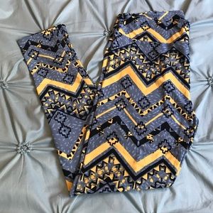 NWOT Lularoe TC leggings